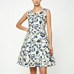 Women's Sleeveless Dress with Pockets thumbnail 1