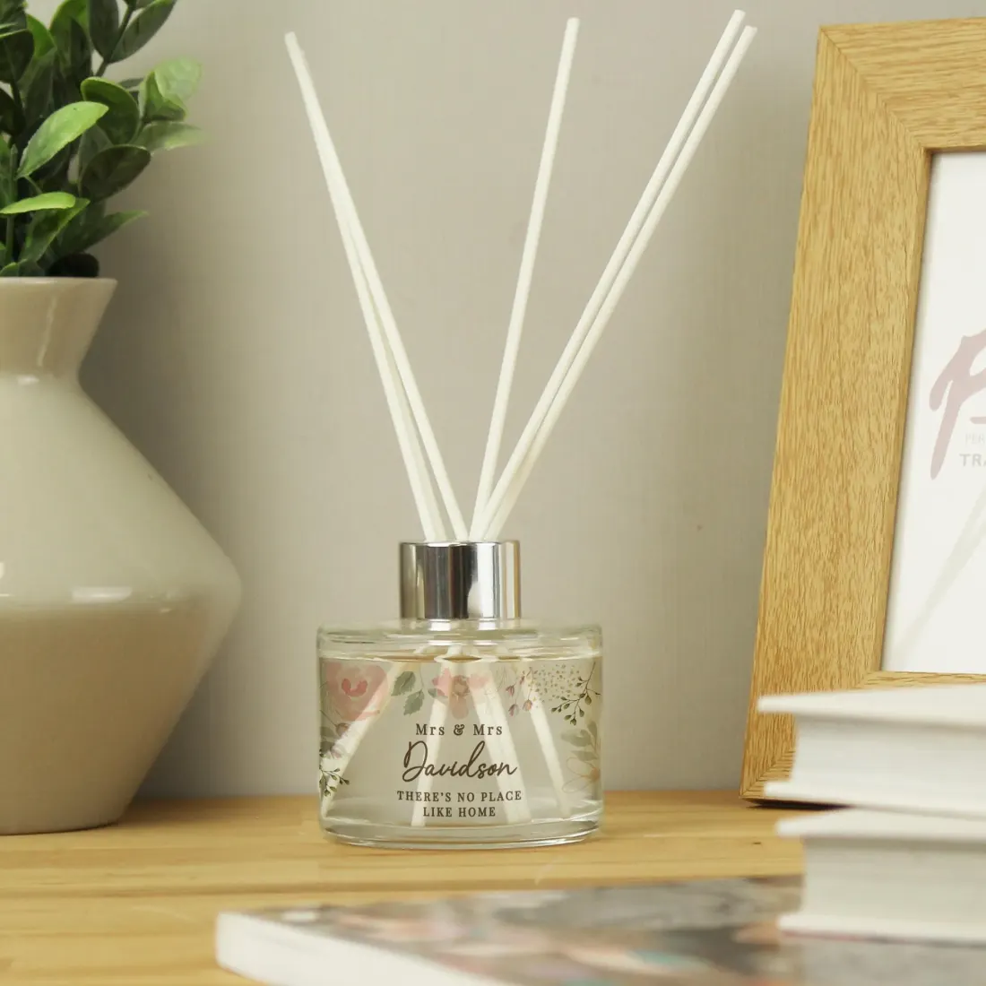 Personalised Floral Watercolour Reed Diffuser, Custom Name Wedding Scent, Anniversary Home Fragrance Gift — photo 4