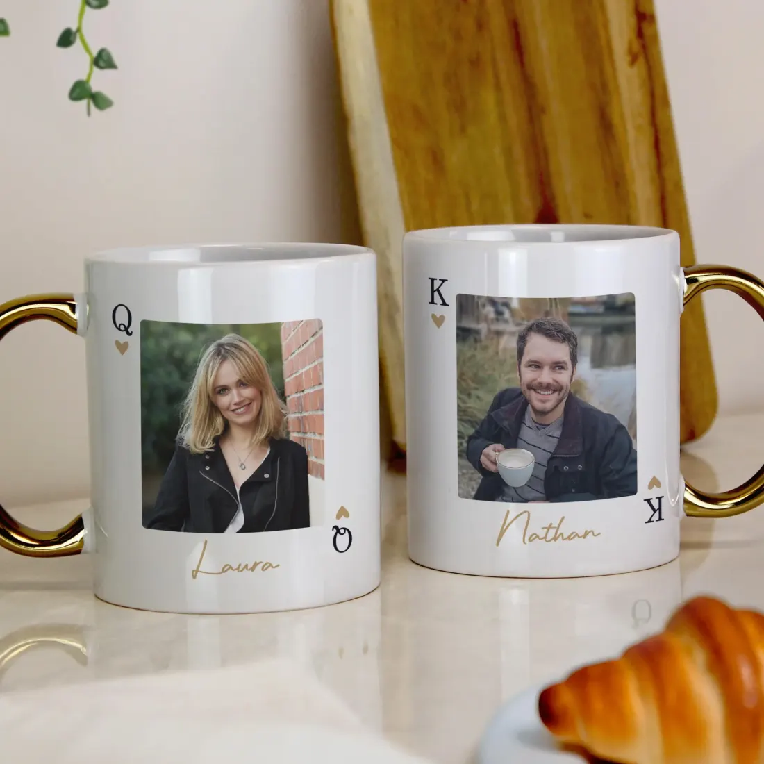 Personalised Photo Upload King and Queen Gold Handle Mug, Custom Playing Card Couple Gift — photo 5