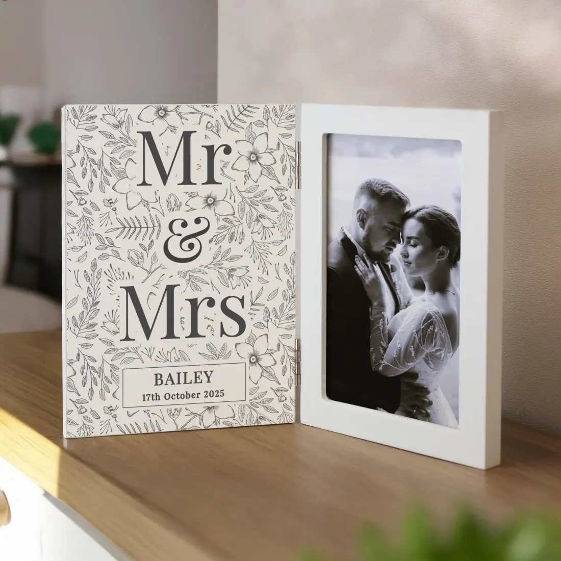 Personalised Wedding Wooden Hinged 6x4 Photo Frame, Custom Mr and Mrs Picture Frame Gift — photo 4