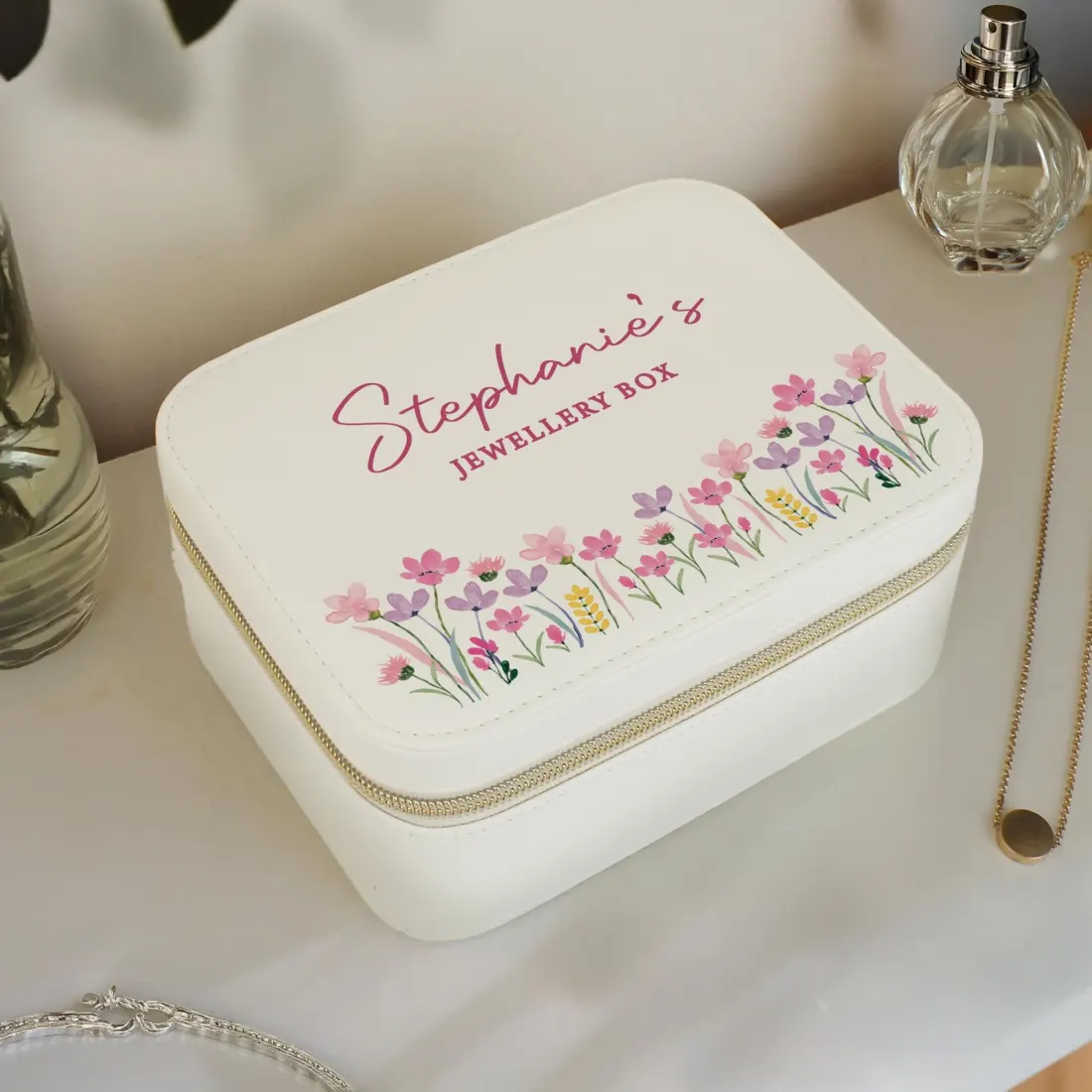 Personalised Floral Travel Jewellery Box, Custom Name Engraved Case, Compact Organiser Gift — photo 4