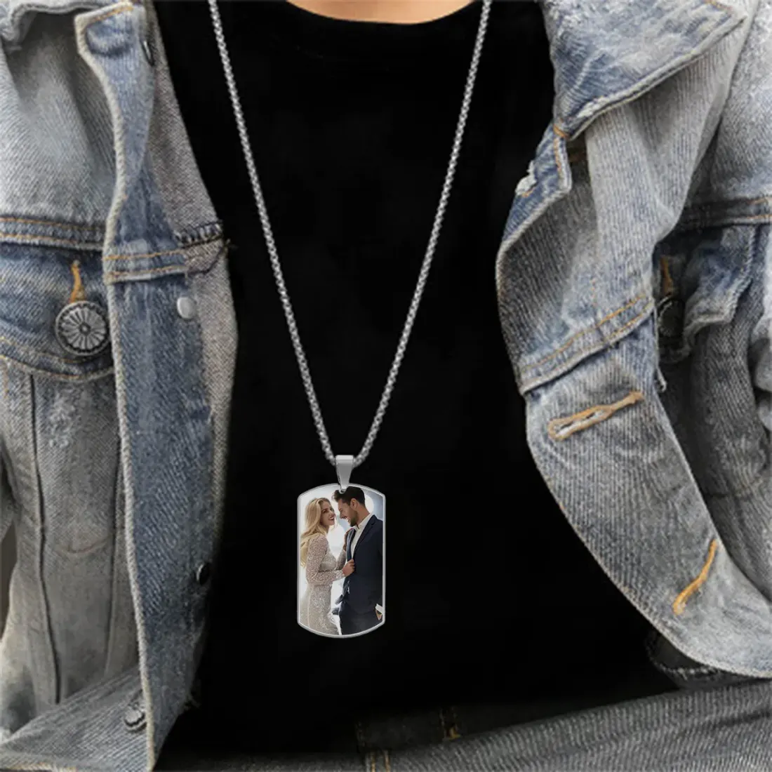Color Photo Dog Tag Necklace with Back Message, Gift for Him or Her — photo 2