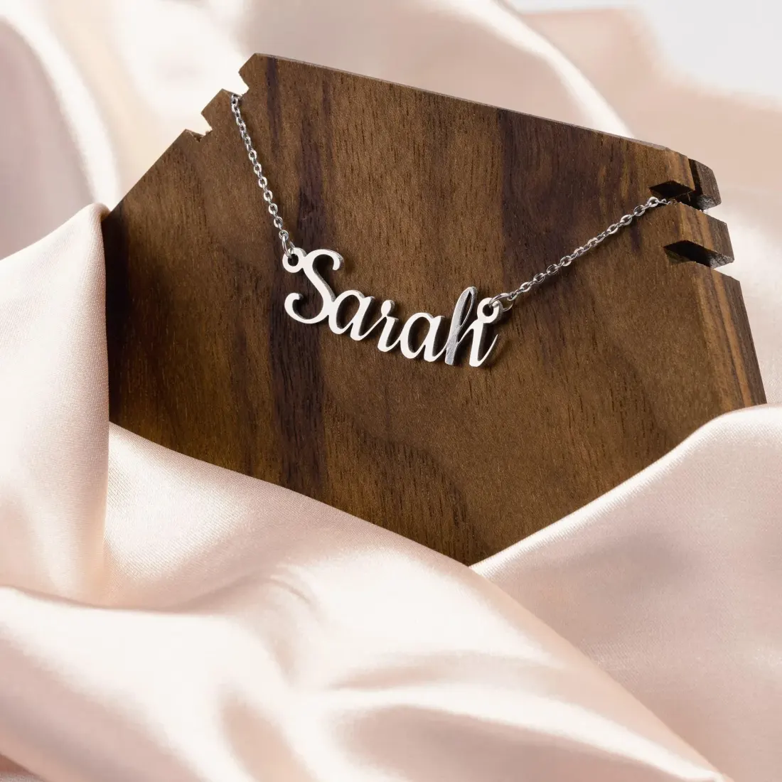 Custom 18k Gold Finish Name Necklace: Personalized Jewelry Gift, Rose Gold Finished Chain Jewellery — photo 5