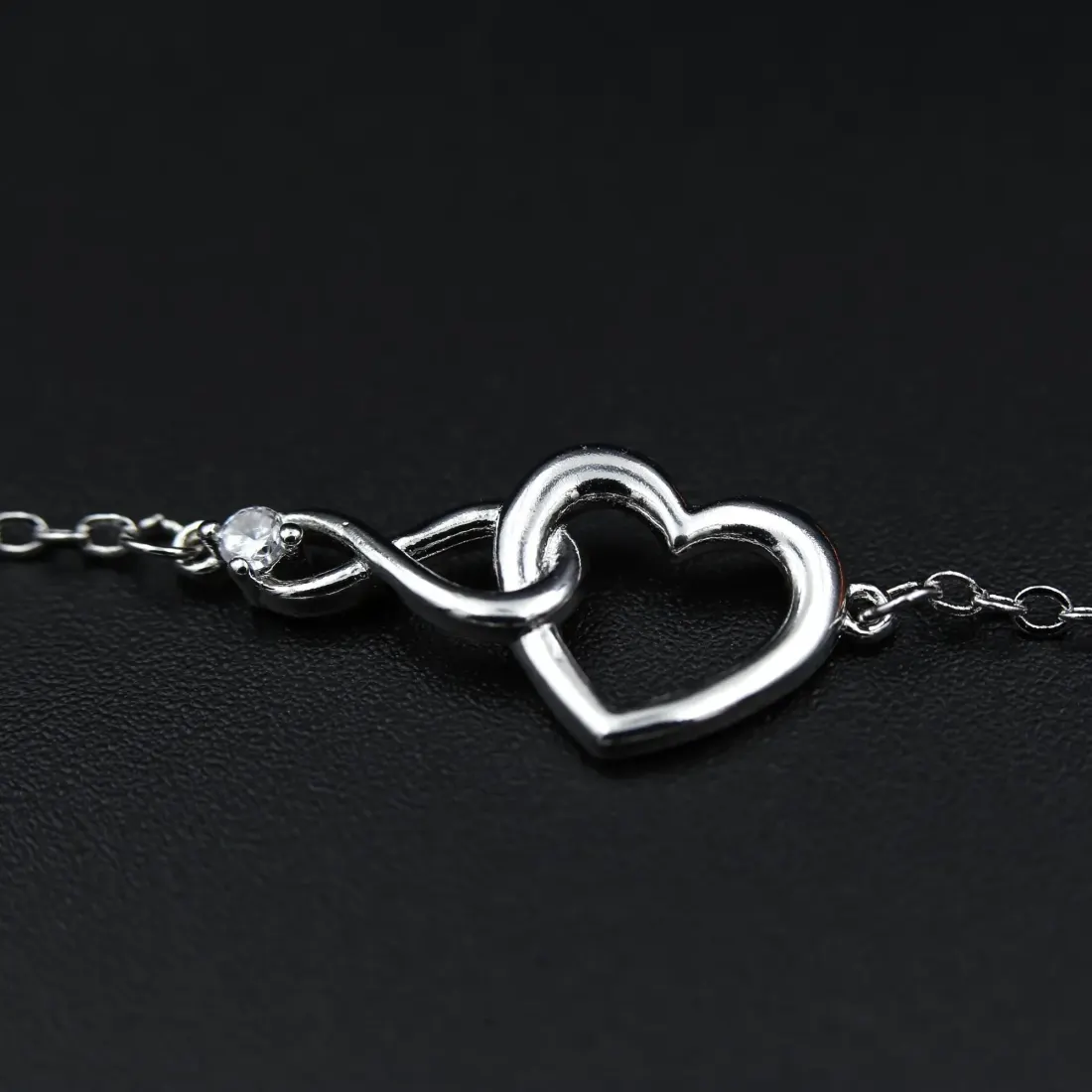 Infinity Heart Silver Bracelet: Love Gift for Mom, Sister, Wife — photo 2
