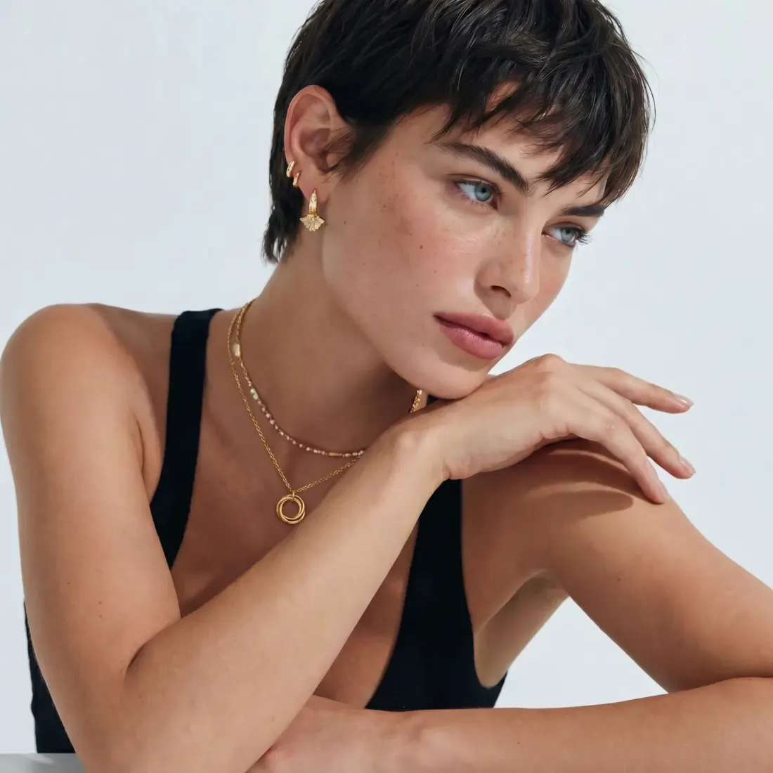Twisted Harmony Necklace, 18K Gold Gift for Her — photo 4
