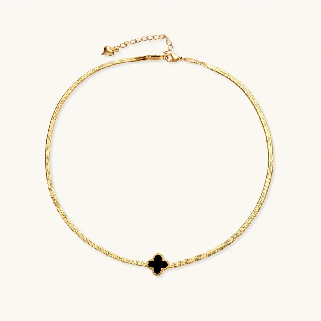 Lucky Clover Necklace: 18K Gold Gift for Her — photo 3