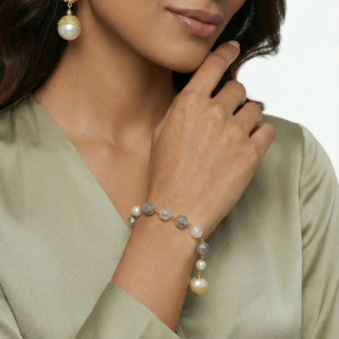 Baroque Pearl Crystal Bracelet, Gold Plated Gift for Her — photo 5