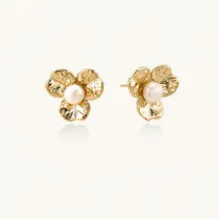 Bloom Pearl Studs: Unique Gift for Her thumbnail 1