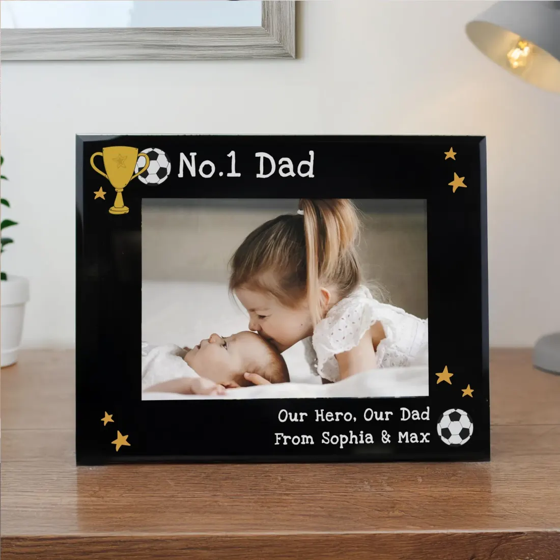 Engraved Black Glass Photo Frame, Personalized Daddy Gift, Custom Family Picture Frame — photo 5