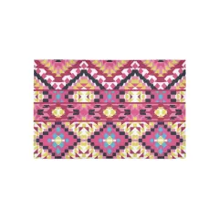 Area Rug 5' x 3.2' thumbnail 1
