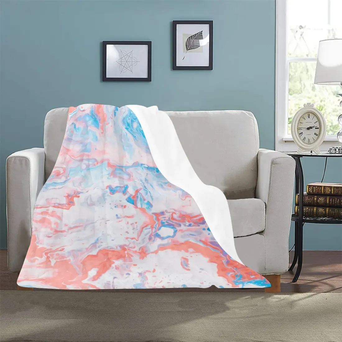 Ultra-Soft Micro Fleece Blanket 32"×48" — photo 2