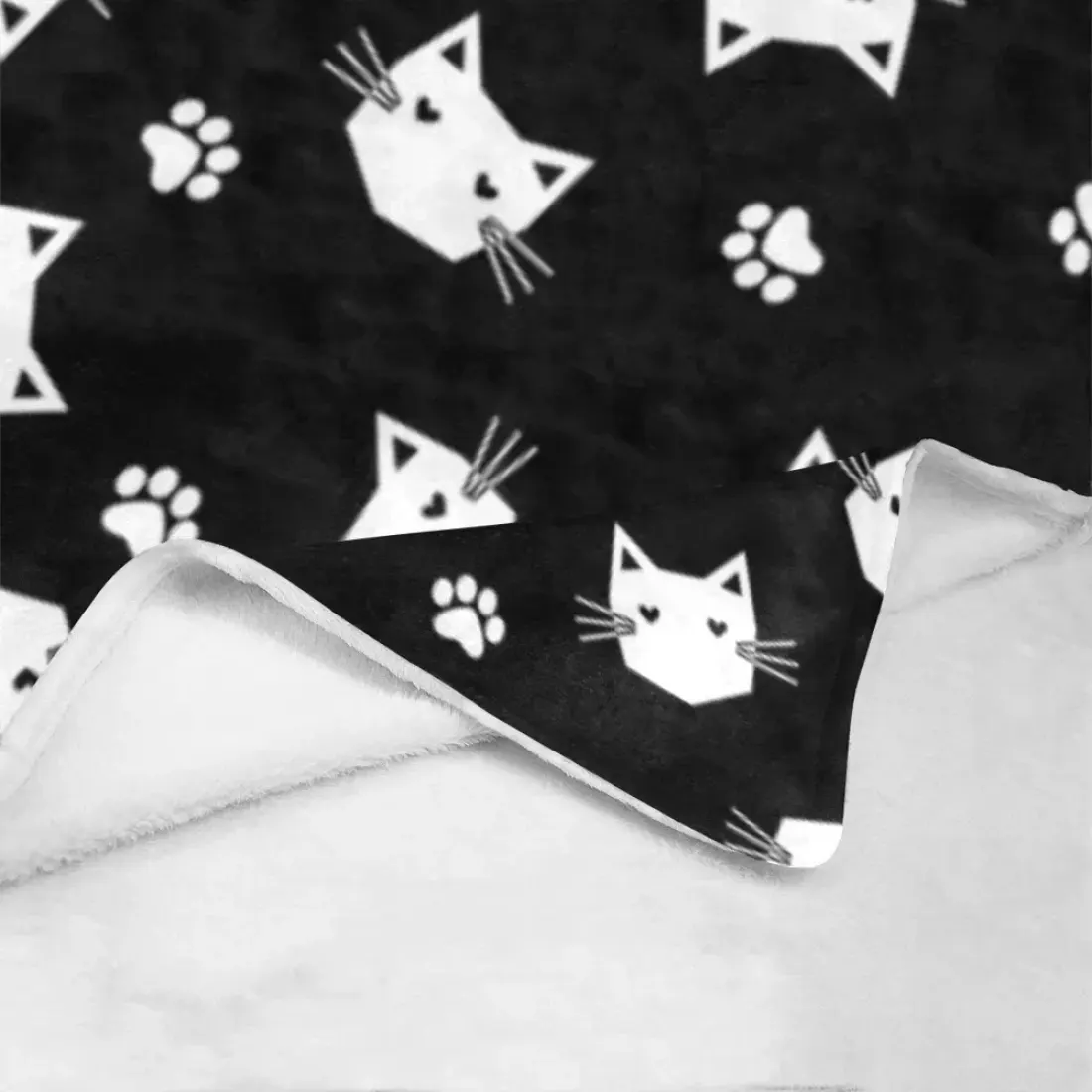 Ultra-Soft Micro Fleece Blanket 60" x 80" — photo 4