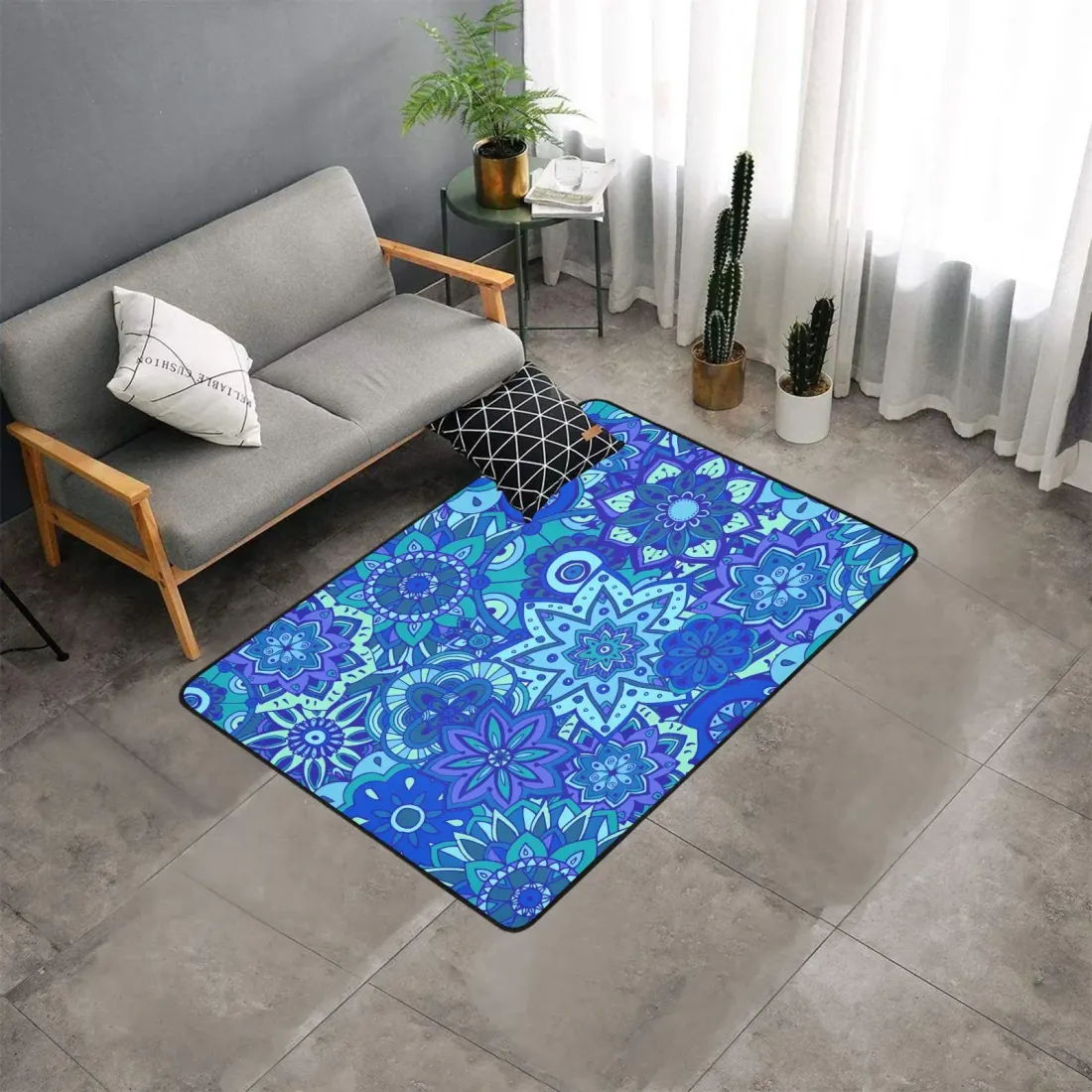 Area Rug with Black Binding 5'3''x4'
