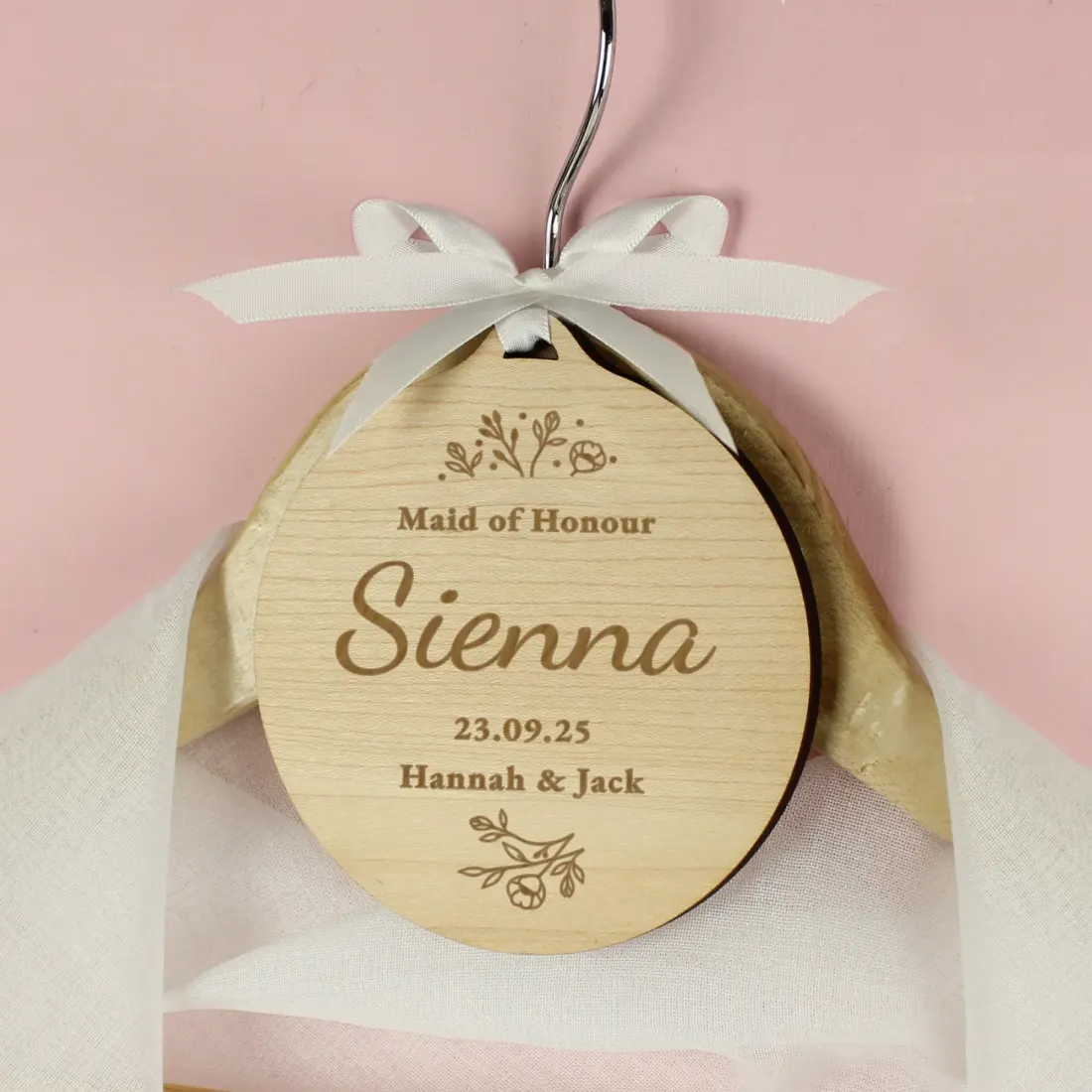 Personalised Wedding Tag, Engraved Wooden Bridal Party Gift, Custom Name Keepsake — photo 6