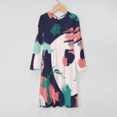 Children's Long Sleeve Dress thumbnail 5
