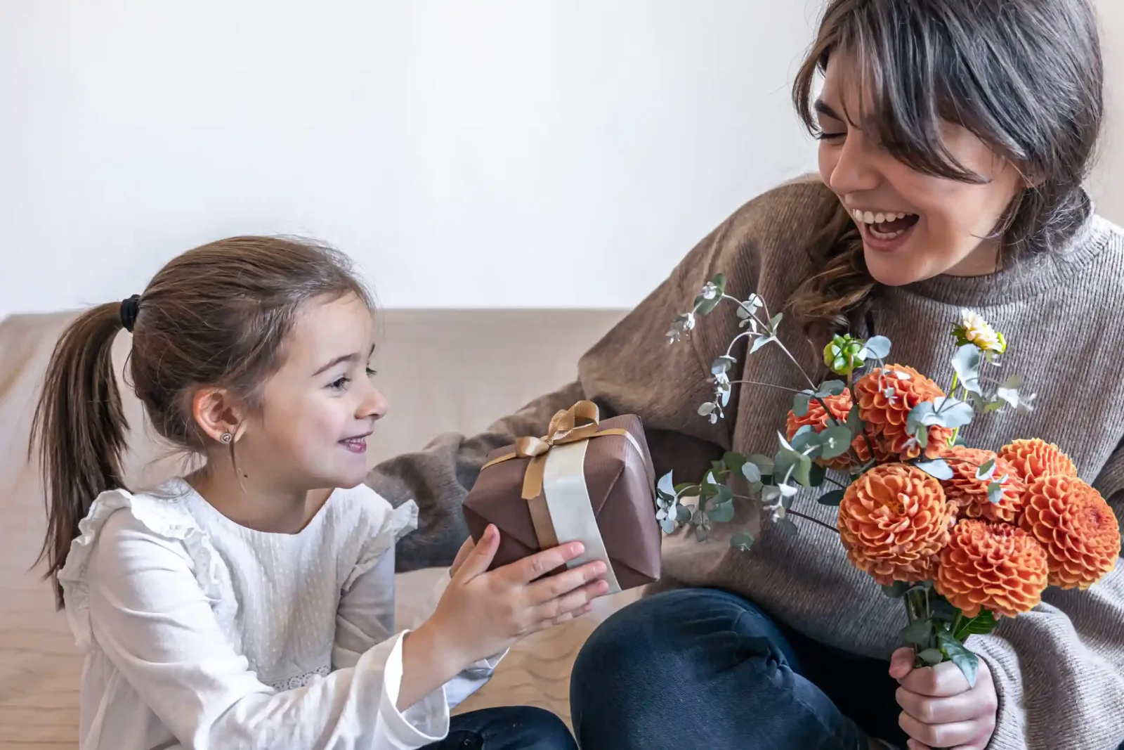 Best Personalized Gifts for Mother’s Day 2025